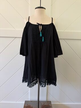 Roxy Black Cold-Shoulder Dress/Cover Up with decorative hem
